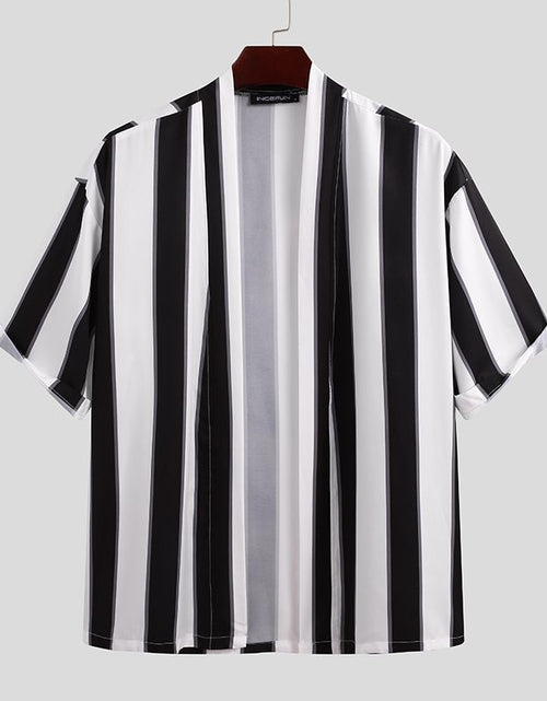 Load image into Gallery viewer, Summer Short Men&#39;s Striped Beach Pajamas Suit
