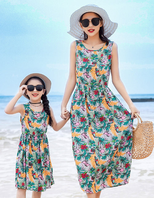 Load image into Gallery viewer, Mother And Daughter Vacation Beach Vest Long Skirt
