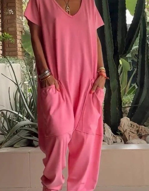Load image into Gallery viewer, European And American Solid Color And V-neck Oversized Pocket Low-grade Jumpsuit
