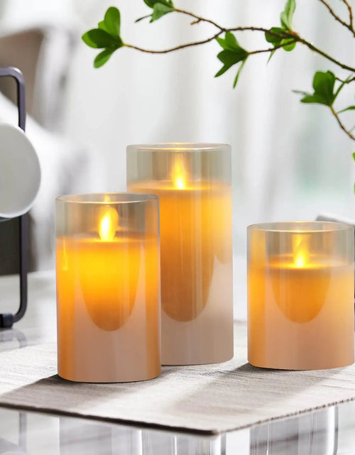 Load image into Gallery viewer, USB Rechargeable LED Pillar Candles
